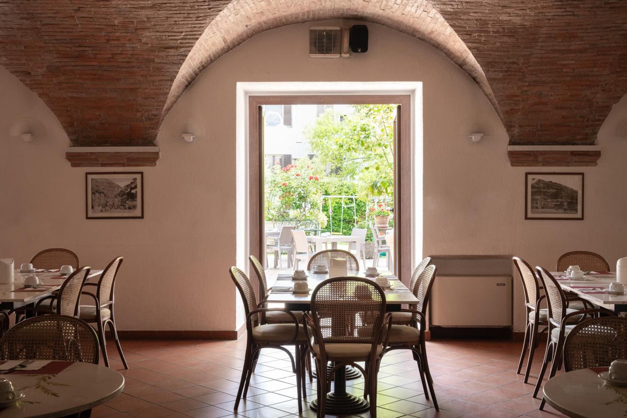 Hotel San Marco グッビオ エクステリア 写真