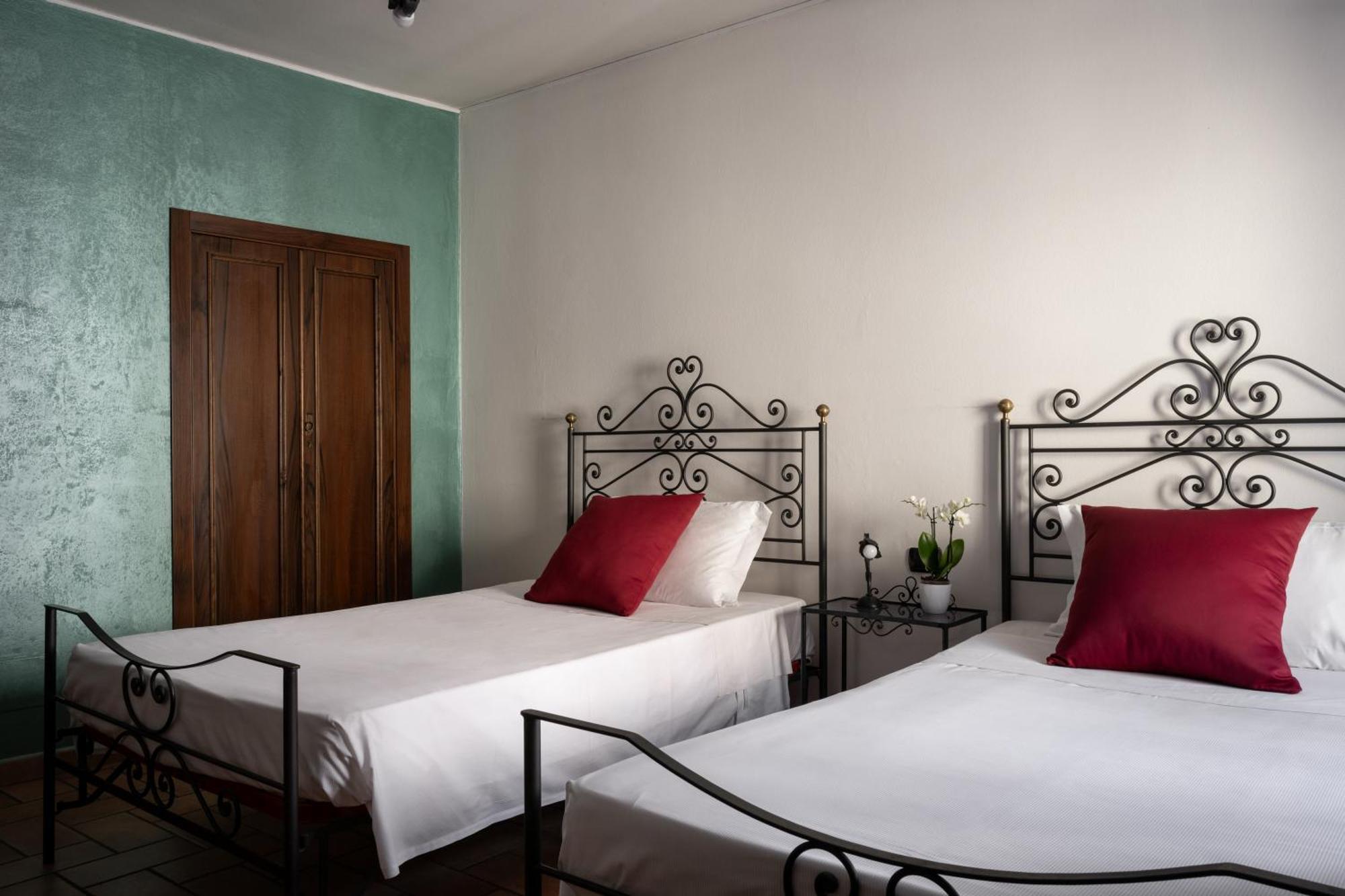 Hotel San Marco グッビオ エクステリア 写真