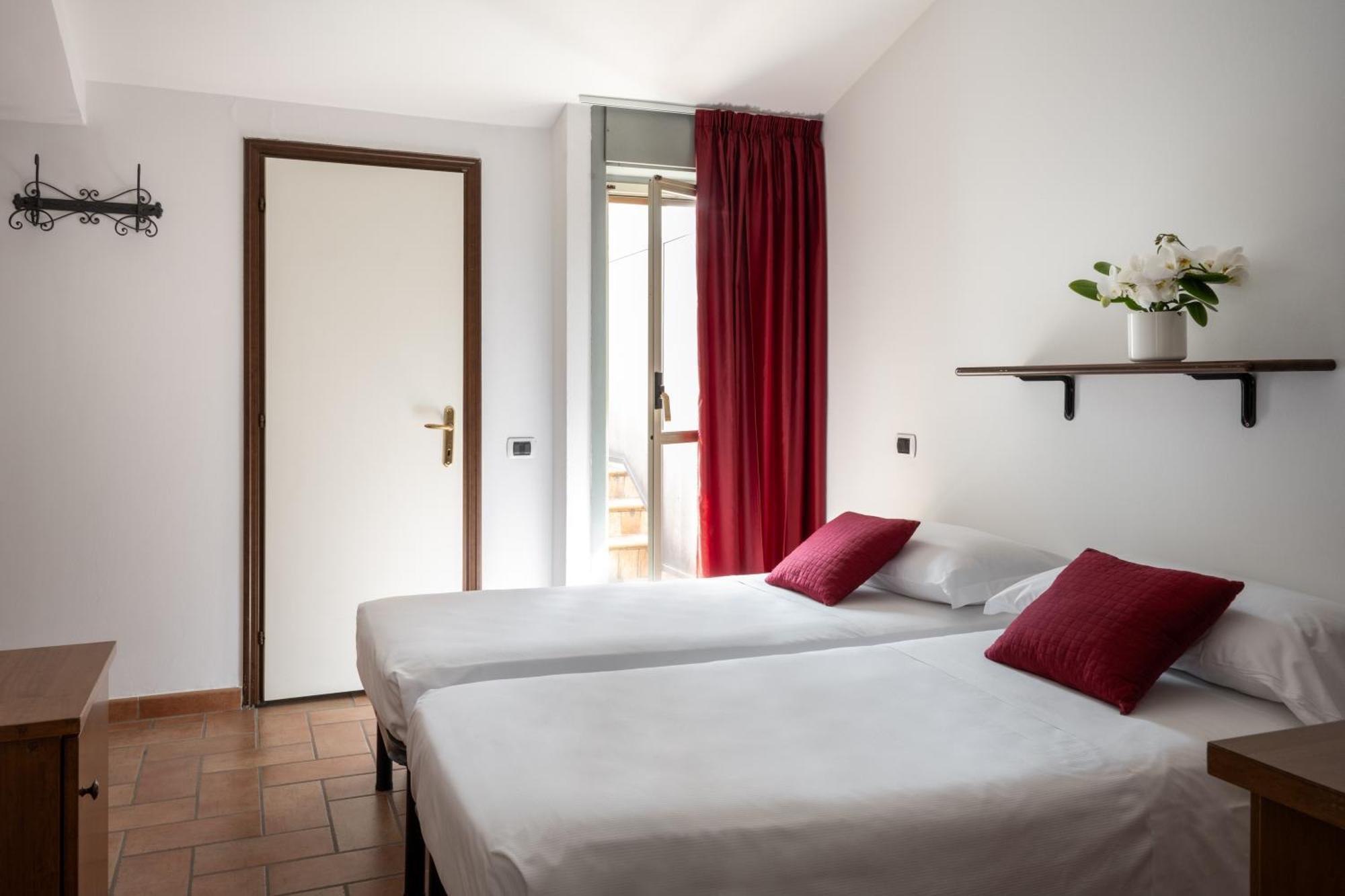 Hotel San Marco グッビオ エクステリア 写真