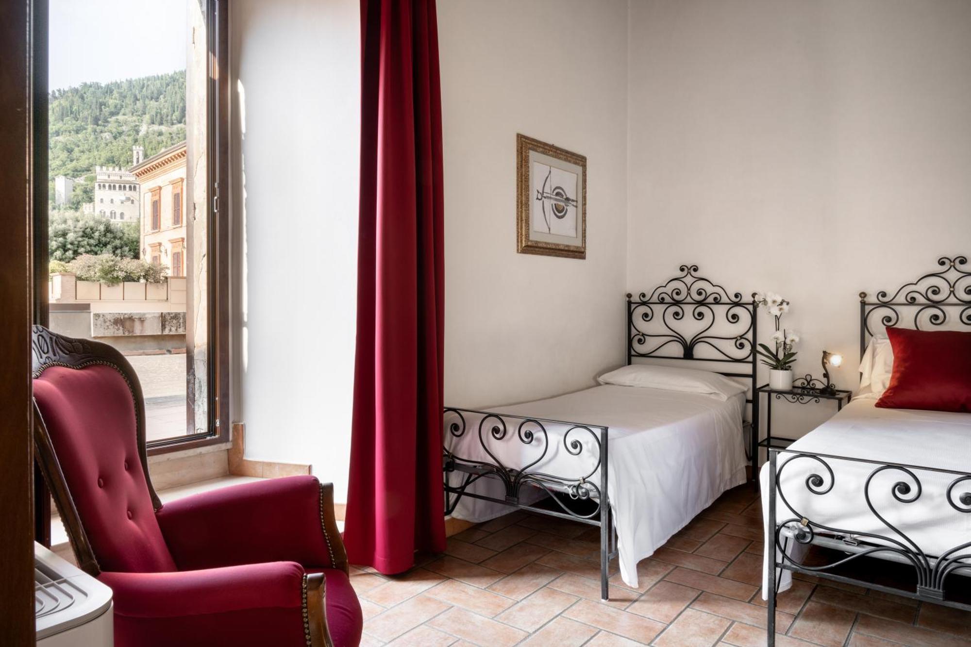 Hotel San Marco グッビオ エクステリア 写真