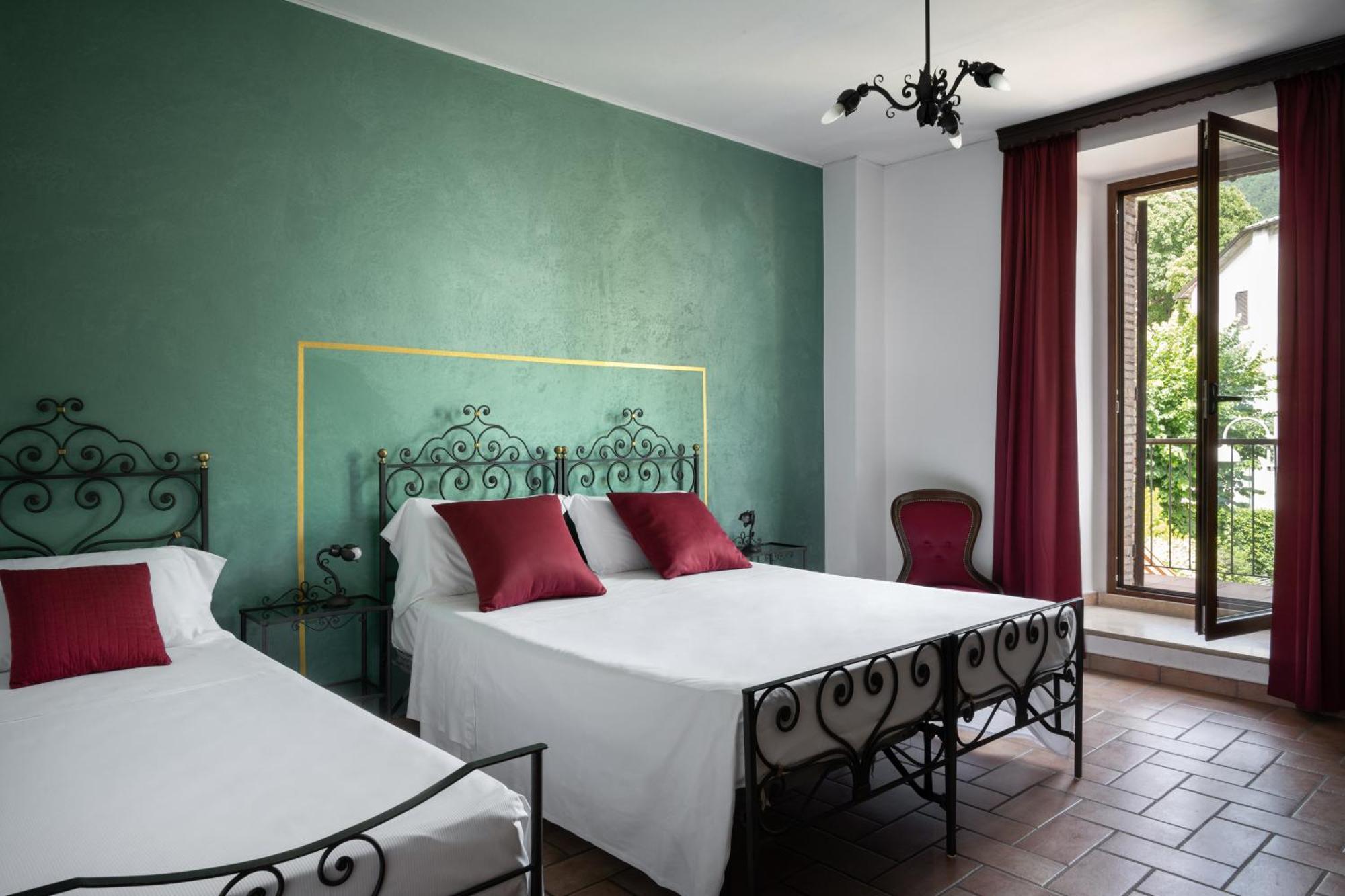 Hotel San Marco グッビオ エクステリア 写真