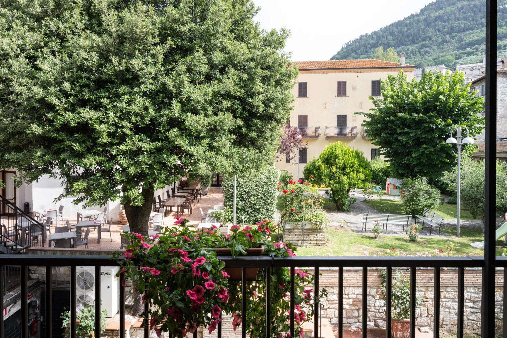 Hotel San Marco グッビオ エクステリア 写真