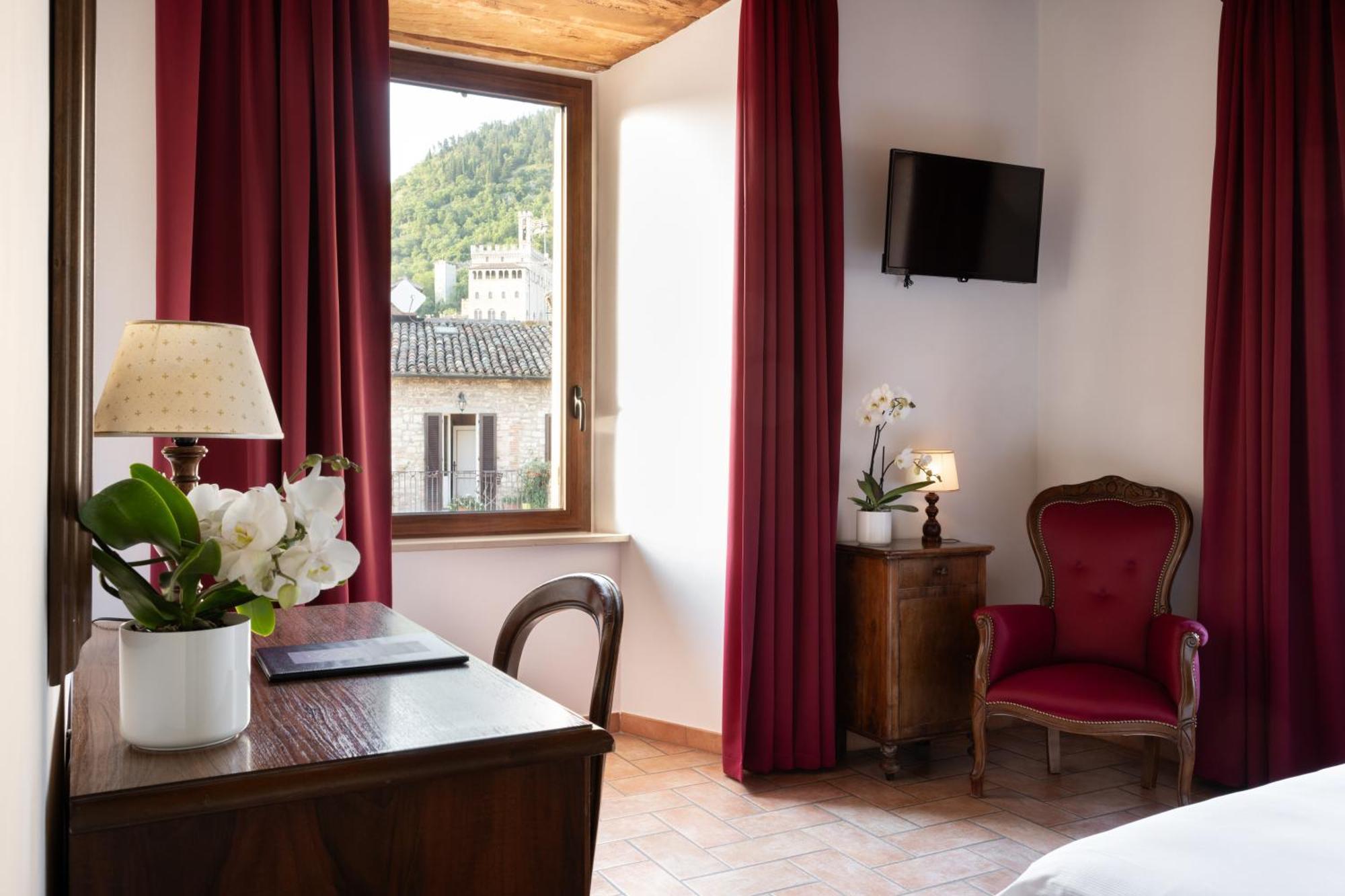 Hotel San Marco グッビオ エクステリア 写真
