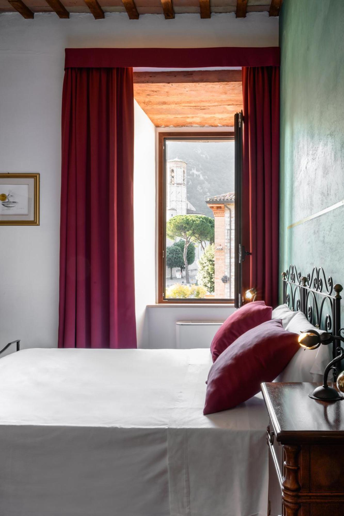 Hotel San Marco グッビオ エクステリア 写真